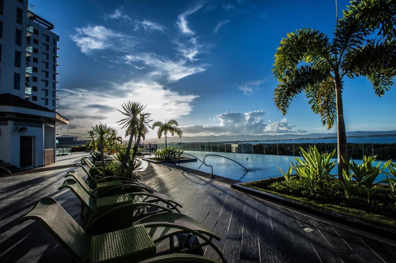 C Suites At Mactan Newtown Μακτάν Εξωτερικό φωτογραφία
